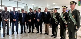 Solenidade reuniu o des. Silmar Fernandes; o ministro da Defesa, José Múcio Monteiro, o governad...