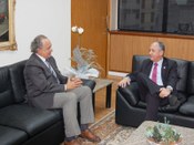 Presidente do TCE-SP, Conselheiro Dimas Eduardo Ramalho recebe em seu gabinete o presidente do T...