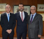 Na foto, da esq. p/ dir.: presidente do TRE-SP, des. Mário Devienne Ferraz; jurista Marcelo Viei...