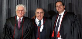 Da esq. p/ dir.: ministros Napoleão Nunes Maia, Jorge Mussi e Luis Felipe Salomão
