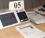 Urna Eletrônica com dados dos candidatos
Registro de candidatura
Conferência dos dados dos can...