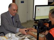 Presidente do TRE-SP, des. Antônio Carlos Mathias Coltro, faz seu cadastramento biométrico