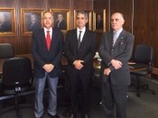 Da esq. p/ dir.: vice-presidente e corregedor, des. Mário Devienne Ferraz; juiz Maurício Fiorito...