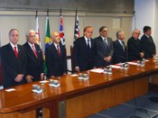 Da esq. p/ dir.: presidente do TRE-SP, des. Mário Devienne Ferraz; vice-presidente do TJSP, des....