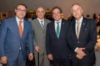 Na foto, da esq. para a dir.: Marcelo Nobre; des. Antonio Carlos Mathias Coltro; presidente do I...