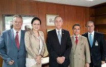 Da esq. p/ a dir.: des. Pedro Aguirre Menin e sua esposa Priscila Menin, Presidente do TRE-SP, d...