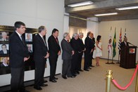 Presidente do TRE-SP, 2º à esquerda,  acompanha discurso do des. Fernando Antonio Maia da Cunha ...