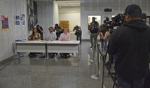 Em uma seção eleitoral cenográfica, servidores vão simular os procedimentos que ocorrem desde qu...
