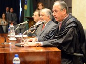 Presidente do TRE-SP, des. Mário Devienne Ferraz, abre sessão solene de posse do juiz Luiz Guilh...