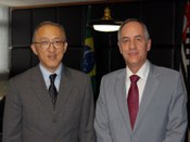 Presidente do Tribunal de Justiça Militar do Estado de São Paulo, juiz Silvio Hiroshi Oyama, e p...