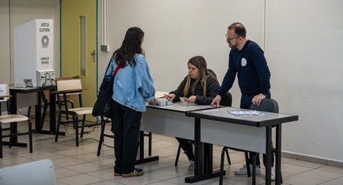 Obrigatoriedade do voto busca fortalecer o processo eleitoral, preservar a ampla participação po...